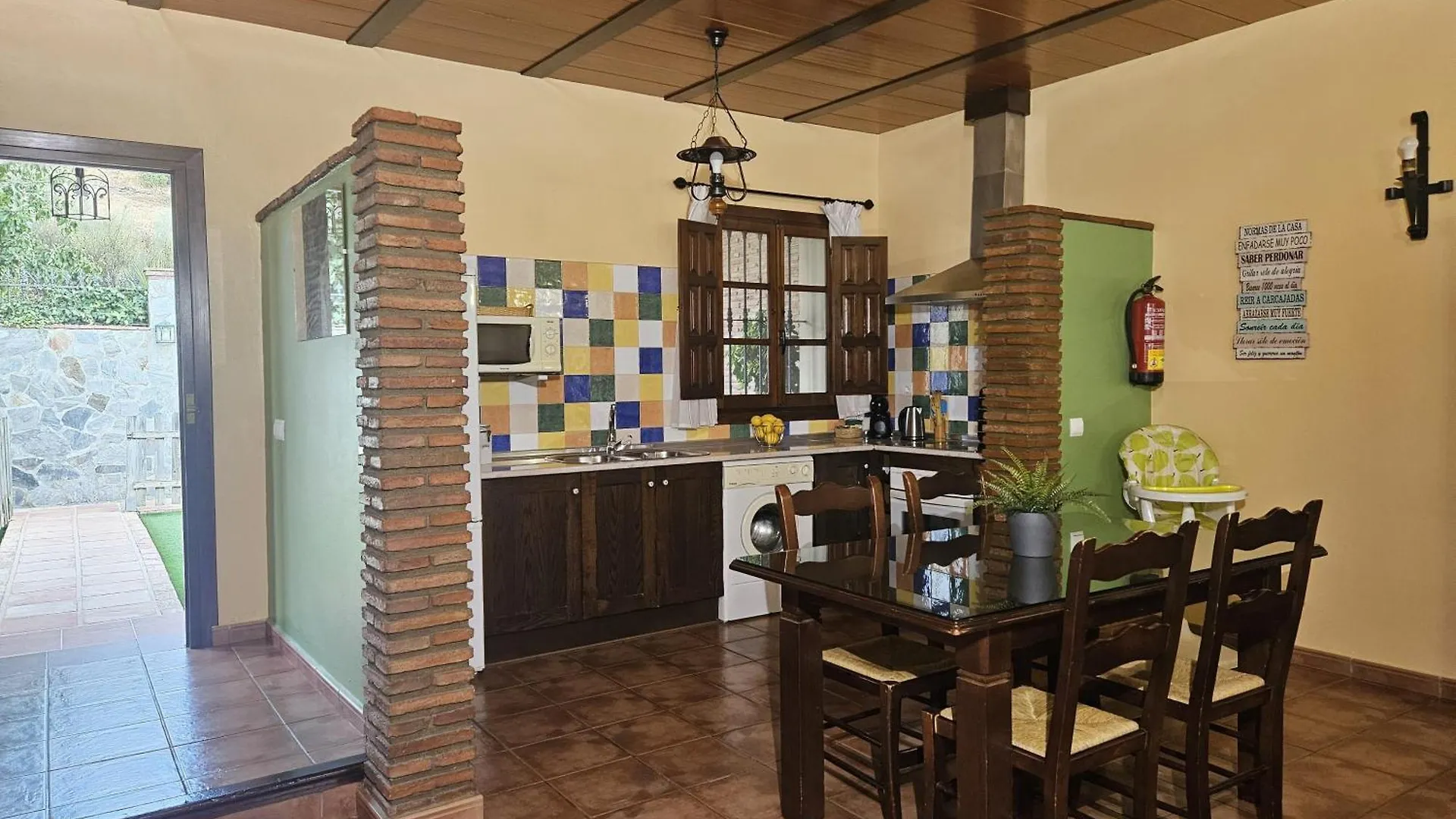 Holiday home Casitas Cueva Del Gato Villa Benaojan Spain